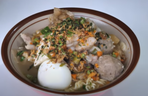 Kuliner Bandung: Sensasi Bakso Cuangki Spesial dan Mie Goreng Sambal Hijau