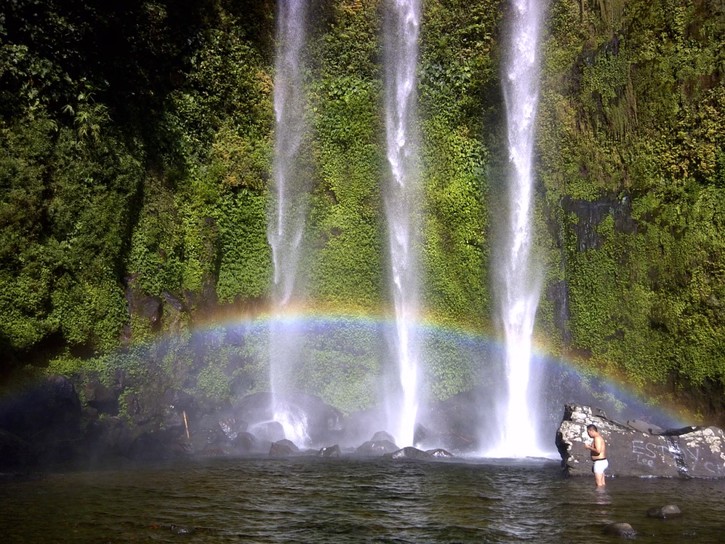 Menikmati Keindahan Alami Curug Embun di Pagaralam