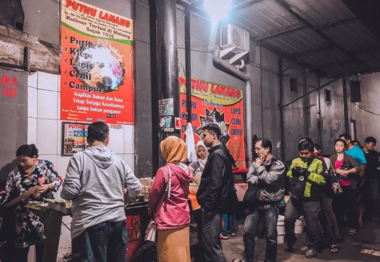 Putu Lanang Malang: Kuliner Legendaris yang Wajib Dicoba