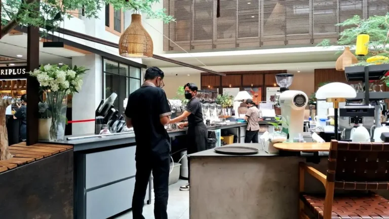 Rekomendasi Tempat Cafe Nongkrong Terbaik di Kota Pelalawan, Riau untuk Pengalaman Santai dan Asik