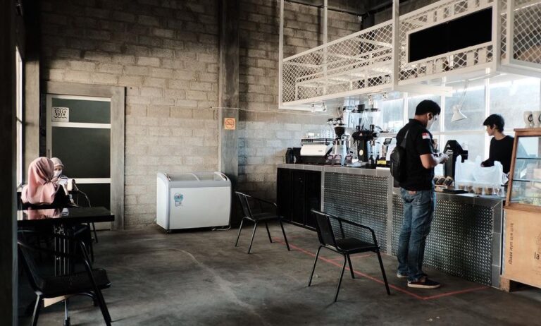 4 Coffee Shop Paling Enak dan Keren di Pelaihari, Wajib Dicoba!