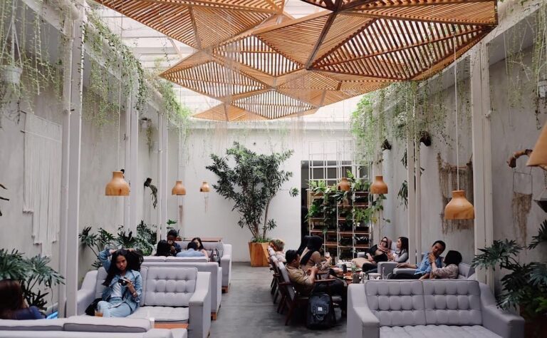 6 Cafe di Sunset Avenue Citra 8, Kalideres, yang Menarik dan Kekinian