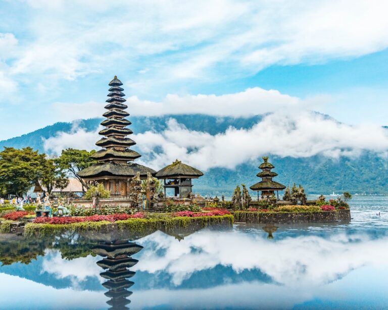 4 Liburan Seru di Indonesia yang Membuat Menakjubkan