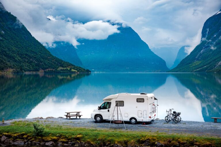 Tips Liburan dengan Mobil dengan Slow Travel