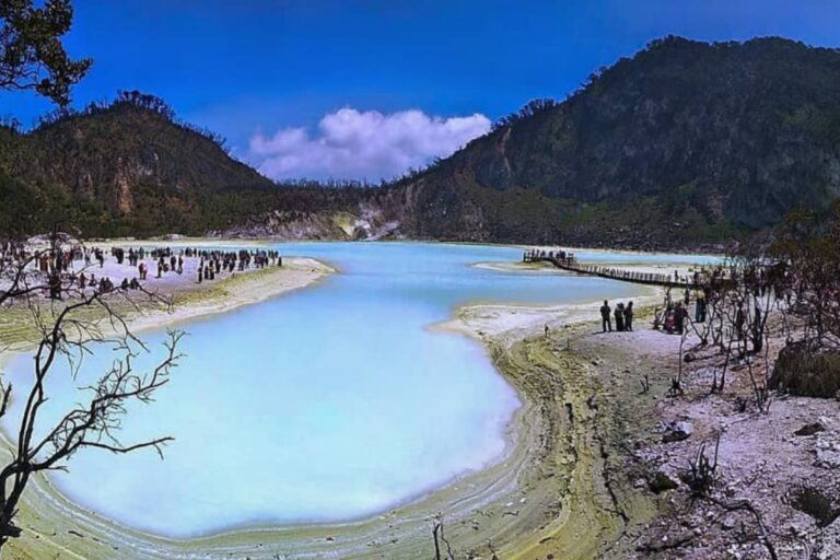 4 Destinasi Wisata Gratis di Bandung yang Instagramworthy Sekali