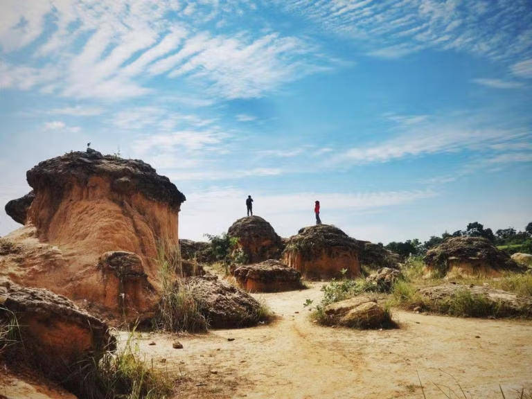 4 Tempat Wisata Gresik Terbaru & Paling Hits 2025