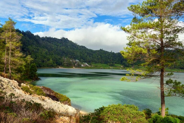 5 Rekomendasi Tempat Wisata Manado Selain Bunaken