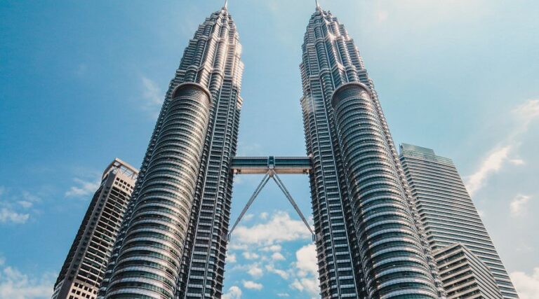 7 Objek Wisata Paling Banyak Dikunjungi di Malaysia